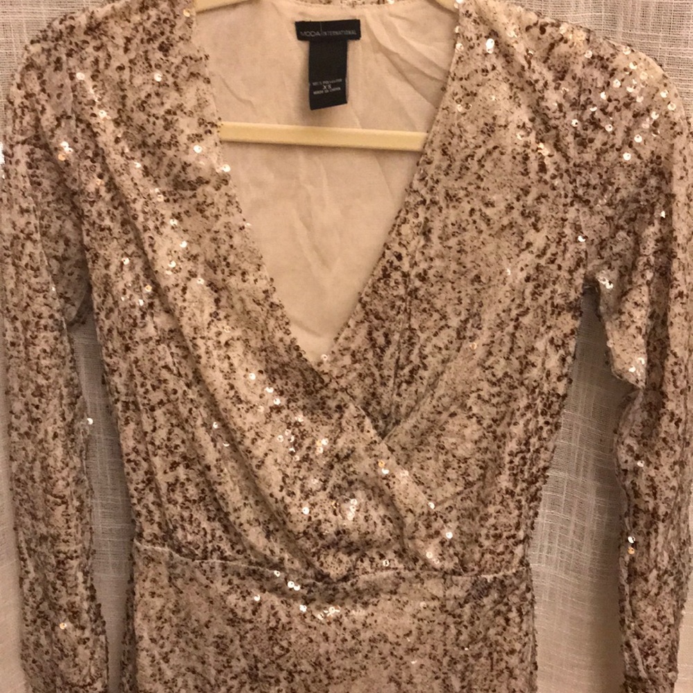 VS/Moda International Sequined Party Dress 🎉 - Picture 3 of 7